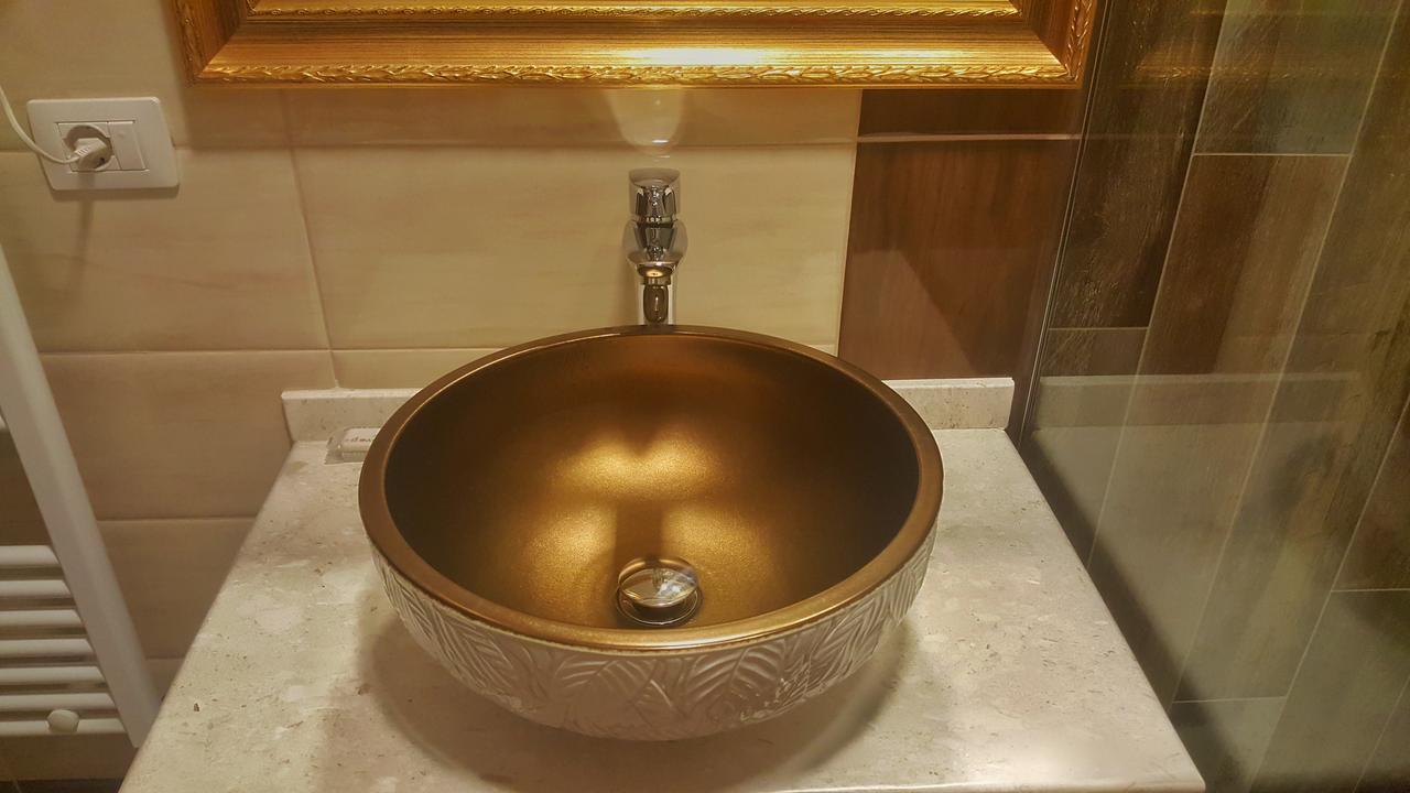 Vila Dante Boutique Hotel Tushemisht エクステリア 写真
