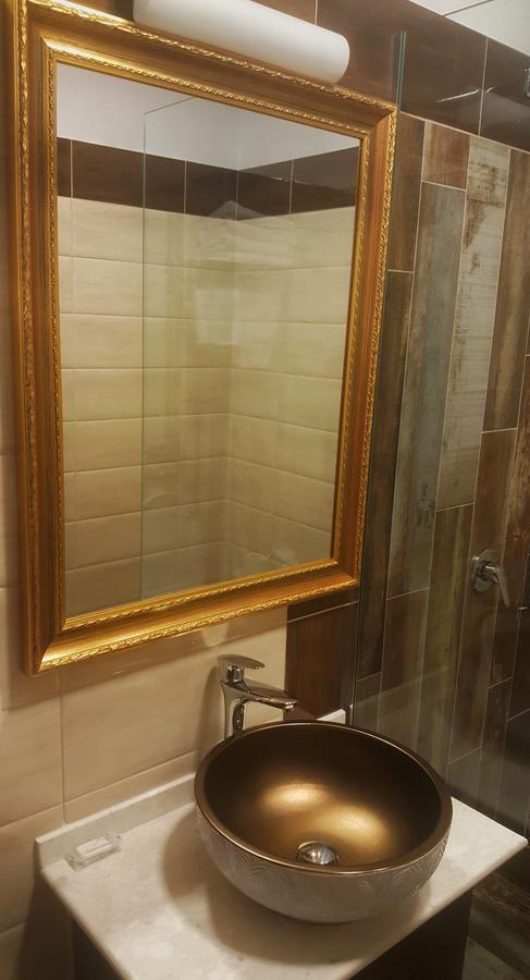 Vila Dante Boutique Hotel Tushemisht エクステリア 写真