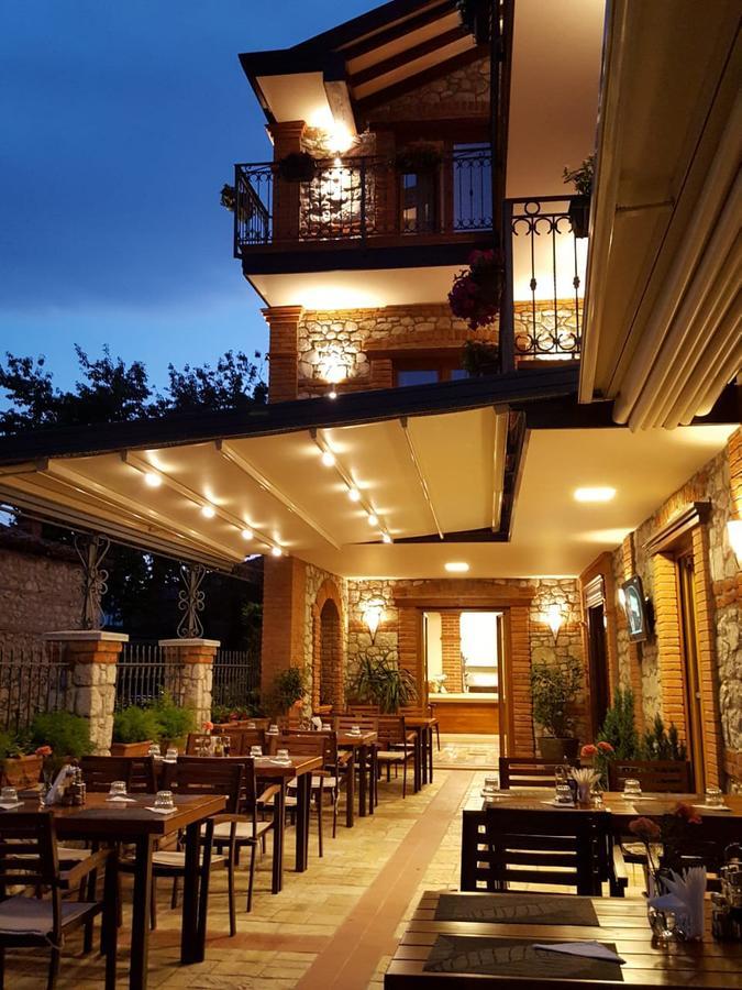 Vila Dante Boutique Hotel Tushemisht エクステリア 写真